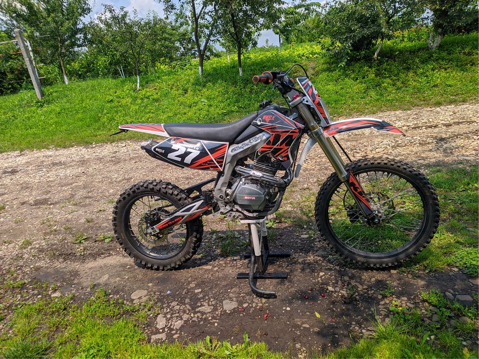 Мотоцикл X-moto XB31 250cc 21/18