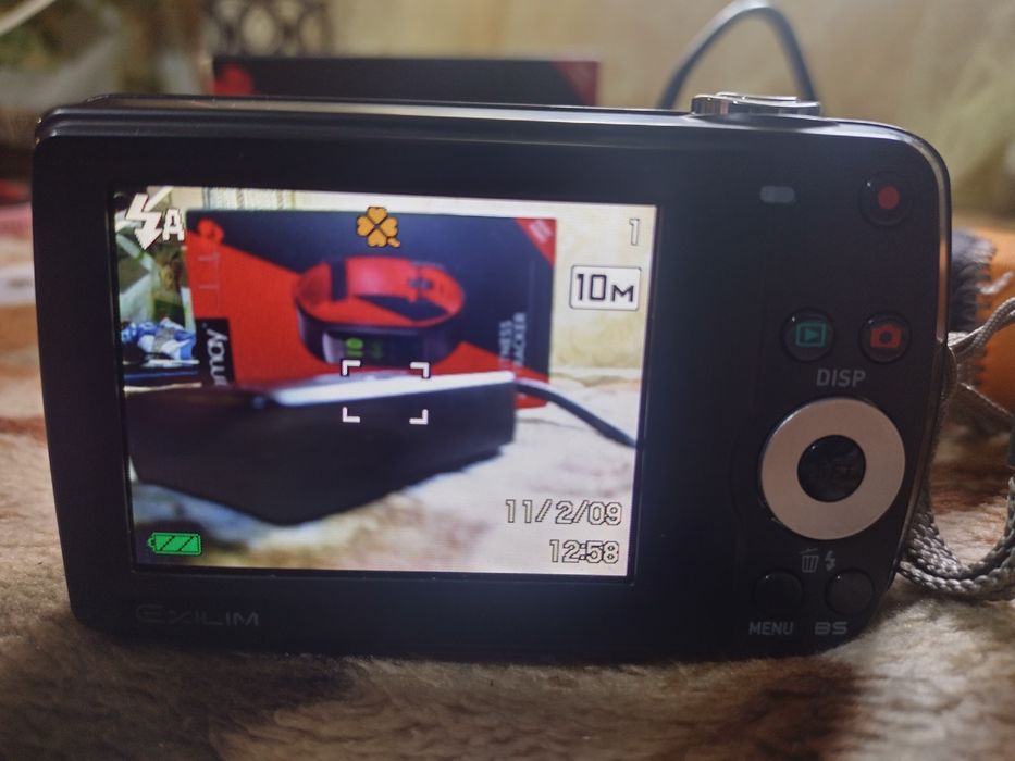 Цифровий фотоапарат
