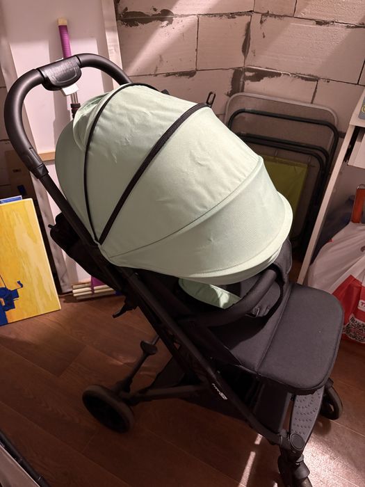 Прогулянковий візок