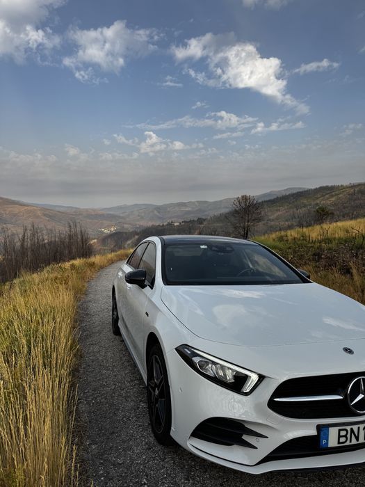 Mercedes-Benz A250e Limousine AMG | Plug-in Hybrid