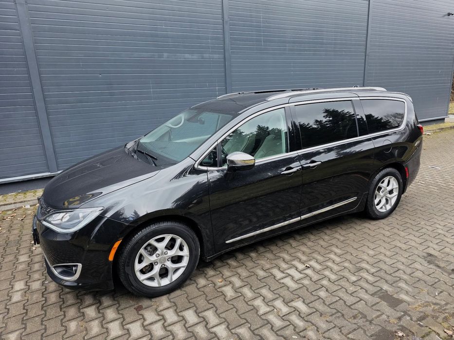 Chrysler Pacifica Limited, Jasne Wnętrze