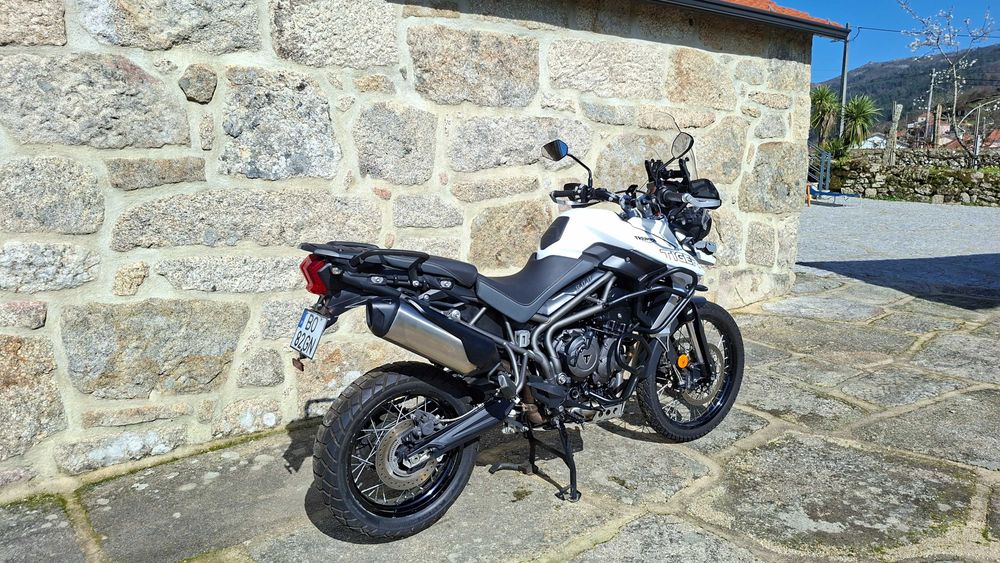 Triumph Tiger 800 XCX