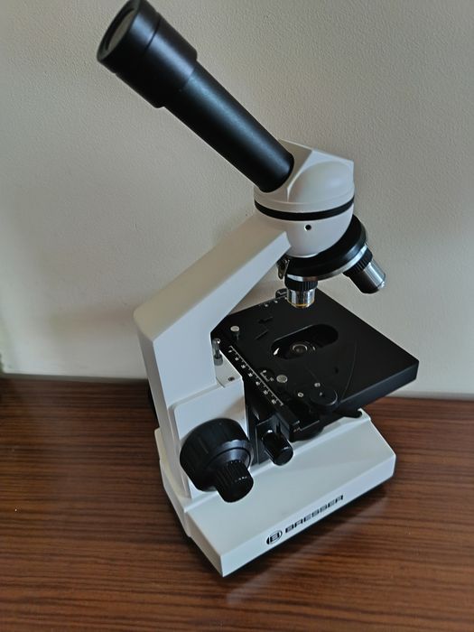Mikroskop biologiczny BRESSER