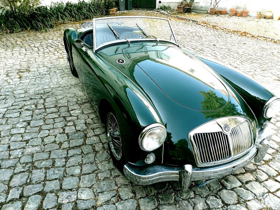 MG MGA