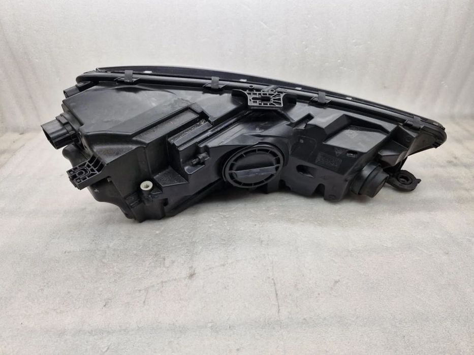 audi a4 b9 lift lampa lewa przód 8w0941011