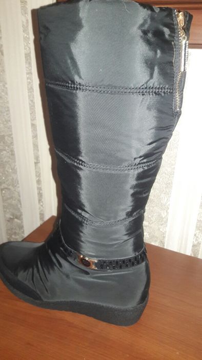 Сапоги женские,зимние (2 вида)