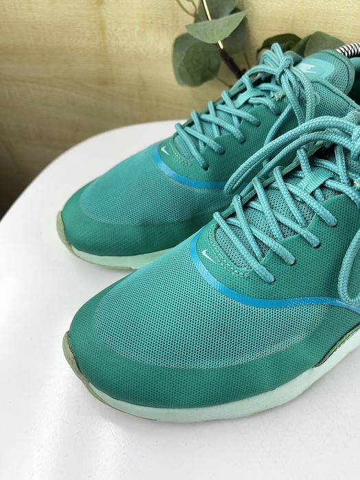 Кроссовки Nike air max thea