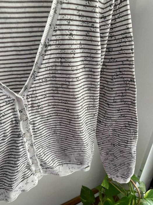 Kardigan w czarne paski floral print 100% cotton