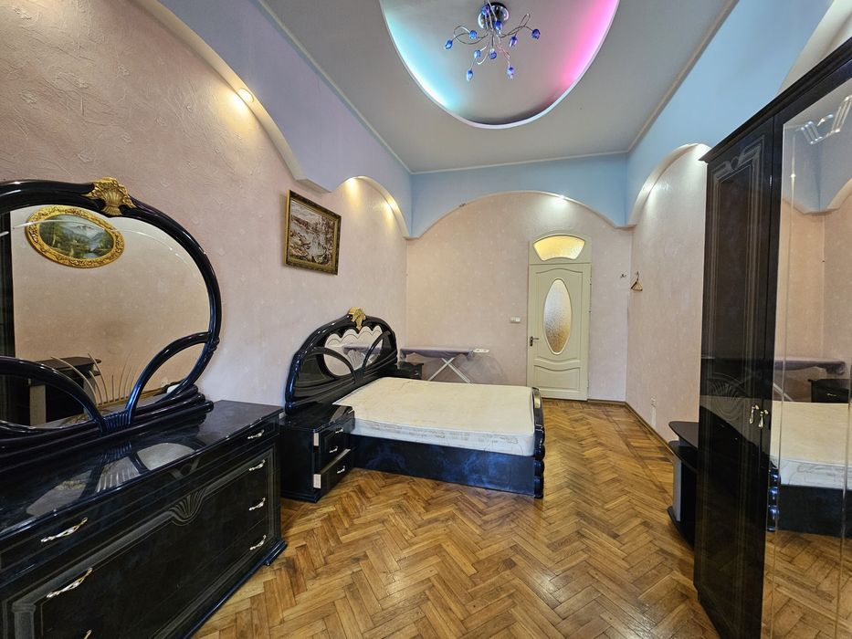 Парк Шевченко, 3 ком.квартира