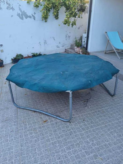 Trampolim Hexagonal 240