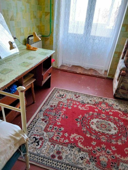 Здам кімнату в квартирі (р-н Фарм,Політех)без хазяйки