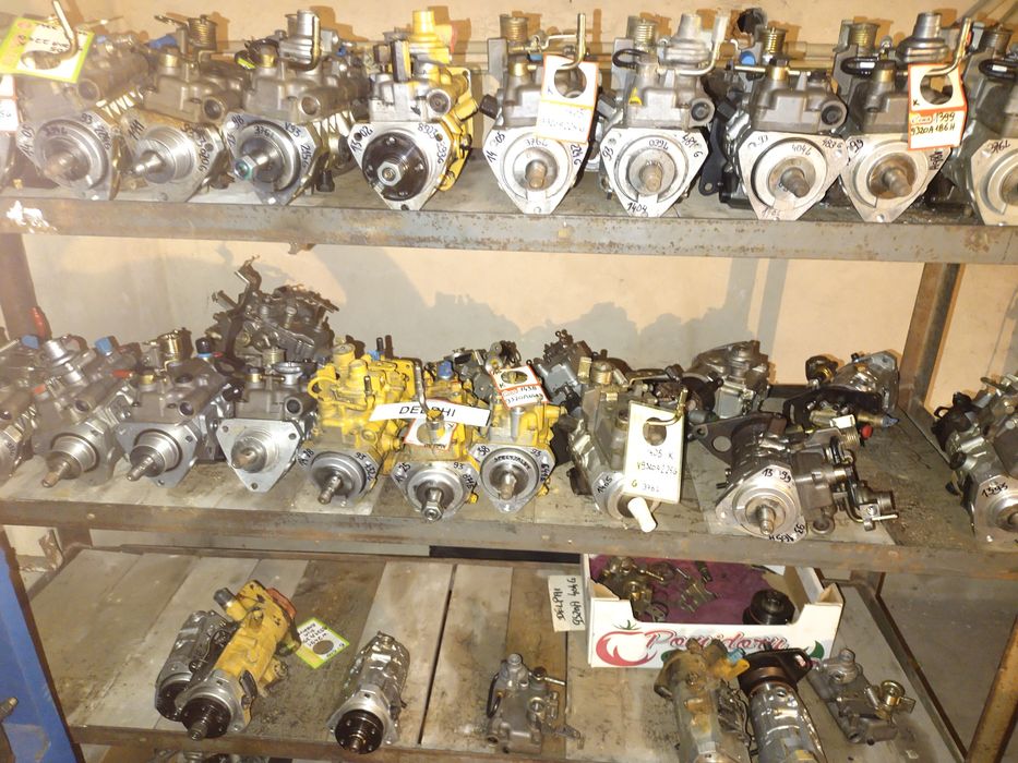 Silnik JCB po remoncie we Francji na części i inne części do silników