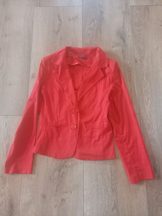 Czerwona marynarka rozmiar 36