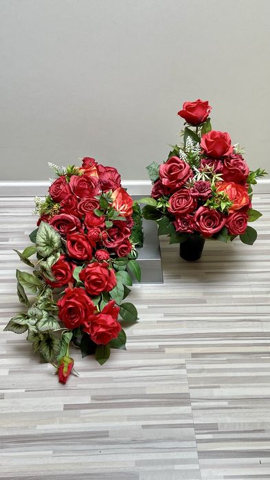 Kompozycja kwiaty sztuczne cmentarz stroik grób