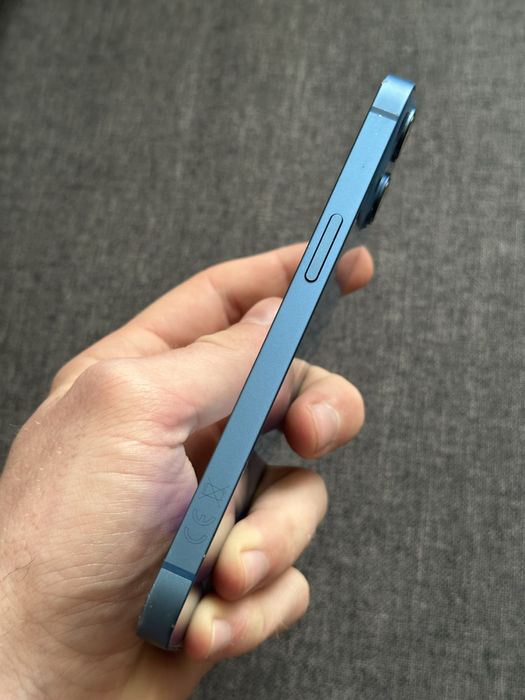 Iphone 13 128гб всі функції працюють