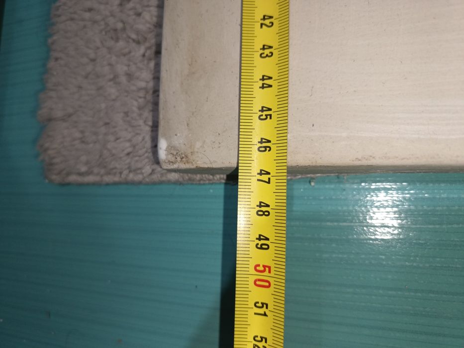 Umywalka 62 x 47