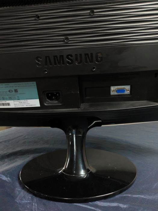 Monitor PC - VGA - A funcionar