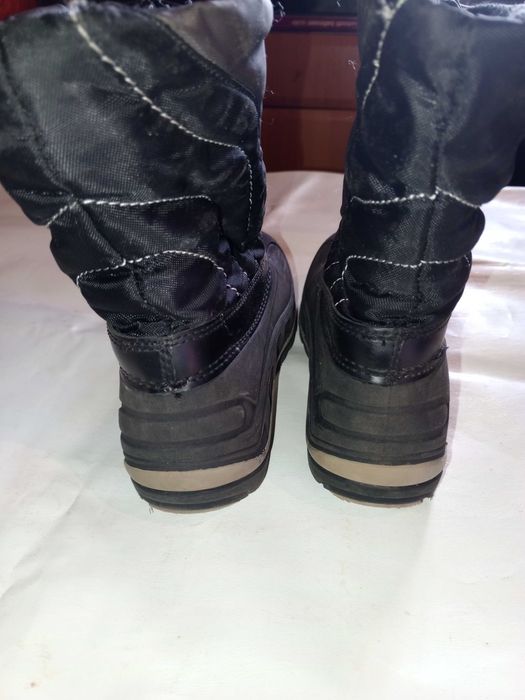 Зимові чобітки р. 33  Scarpe e Scarpe S.P.A.