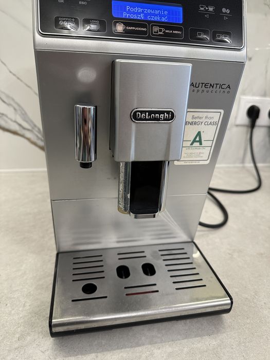 Automatyczny ekspres do kawy Delonghi Autentica Cappuccino