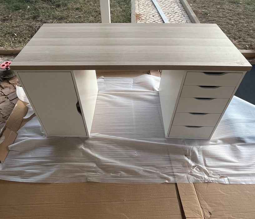 Secretaria ikea nova