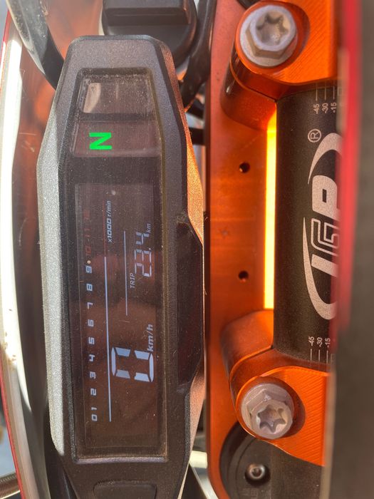 Мотоцикл  кросовий