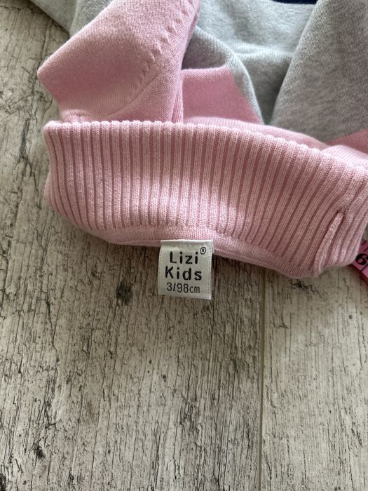 Кофтинка для дівчинки 98 см
