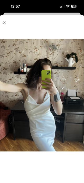 Сукня біла asos на розпис