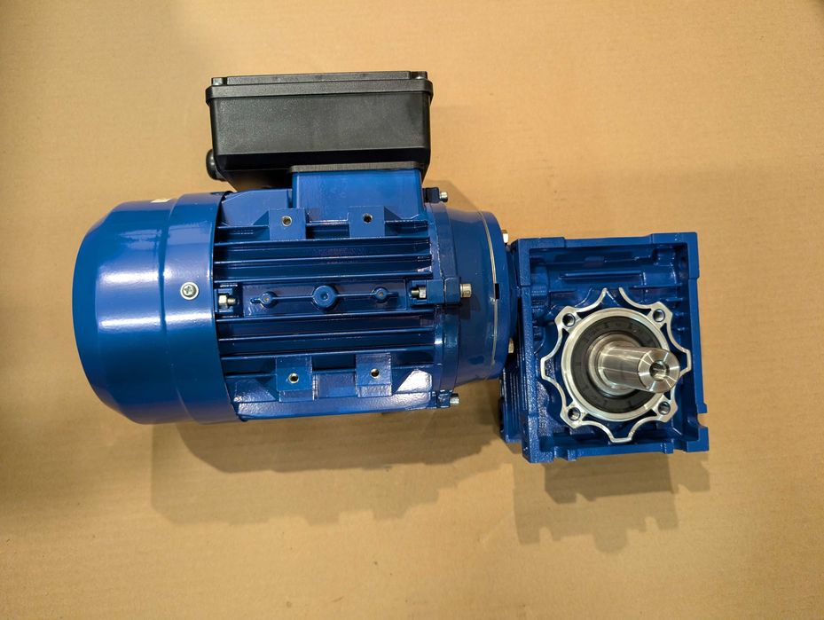 Silnik Elektryczny Jednofazowy 230v przekładnia motoreduktor reduktor