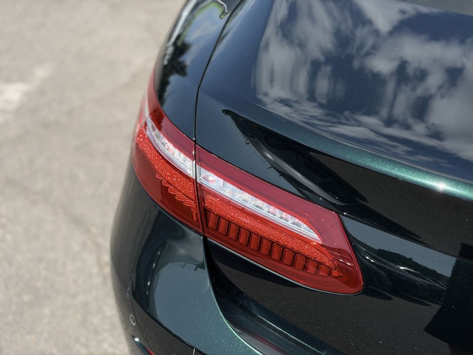 Mercedes-Benz E-Class 2019 220d G-tronic C238 Європа Не Фарбована Купе-хардтоп