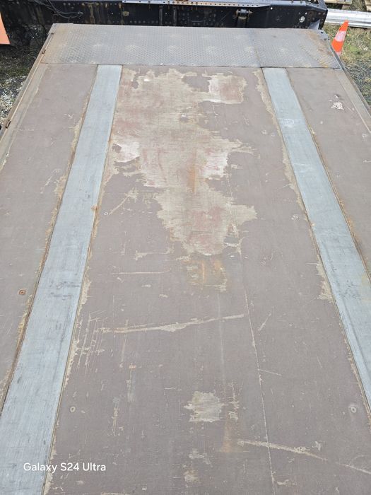 Naczepa platforma Kogel mega