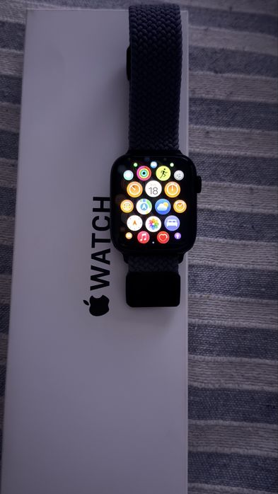 Watch SE (Gen 2)