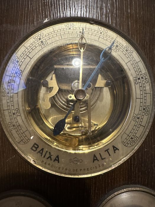 Barómetro Vintage de Parede com Higrómetro e Termómetro