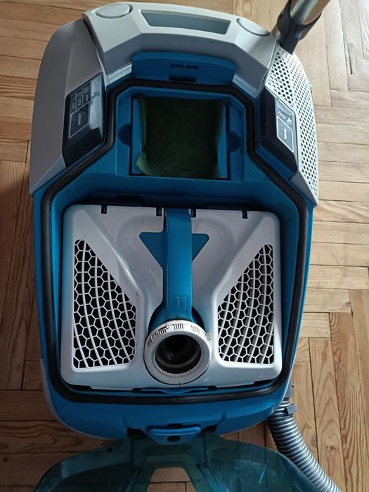 Пилосос THOMAS SKY XT aqua box