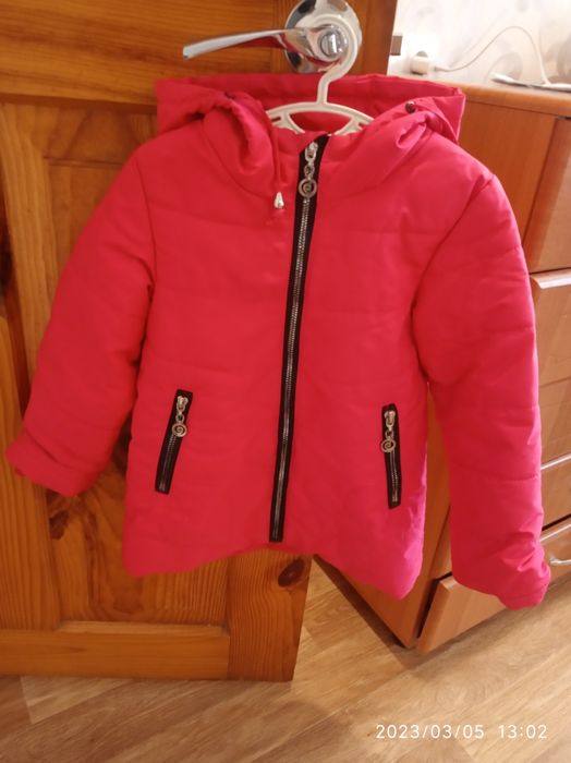 Куртка для дівчинки