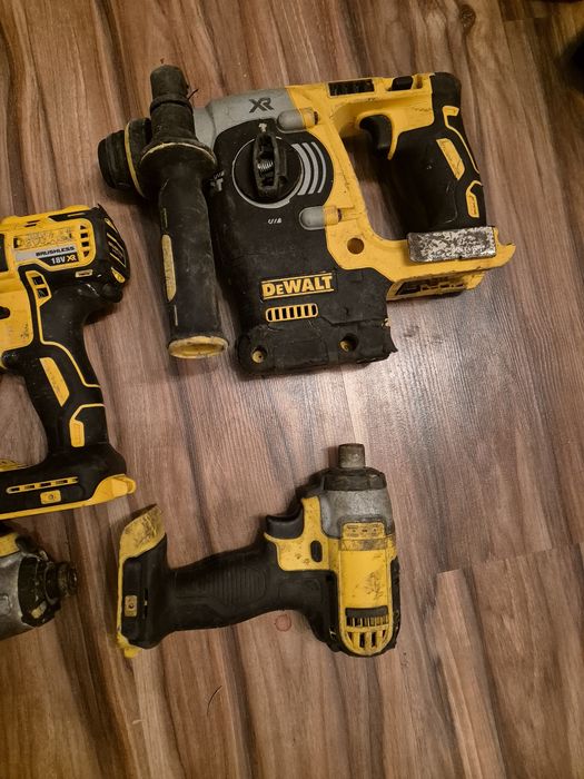 Zestaw 4 elektronarzędzi dewalt 18v xr