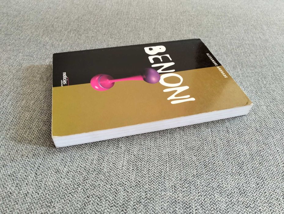 Livro "Benoni" de Alexandre Andrade