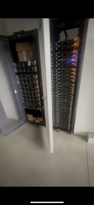 100+ Servidores + 181TB SSD