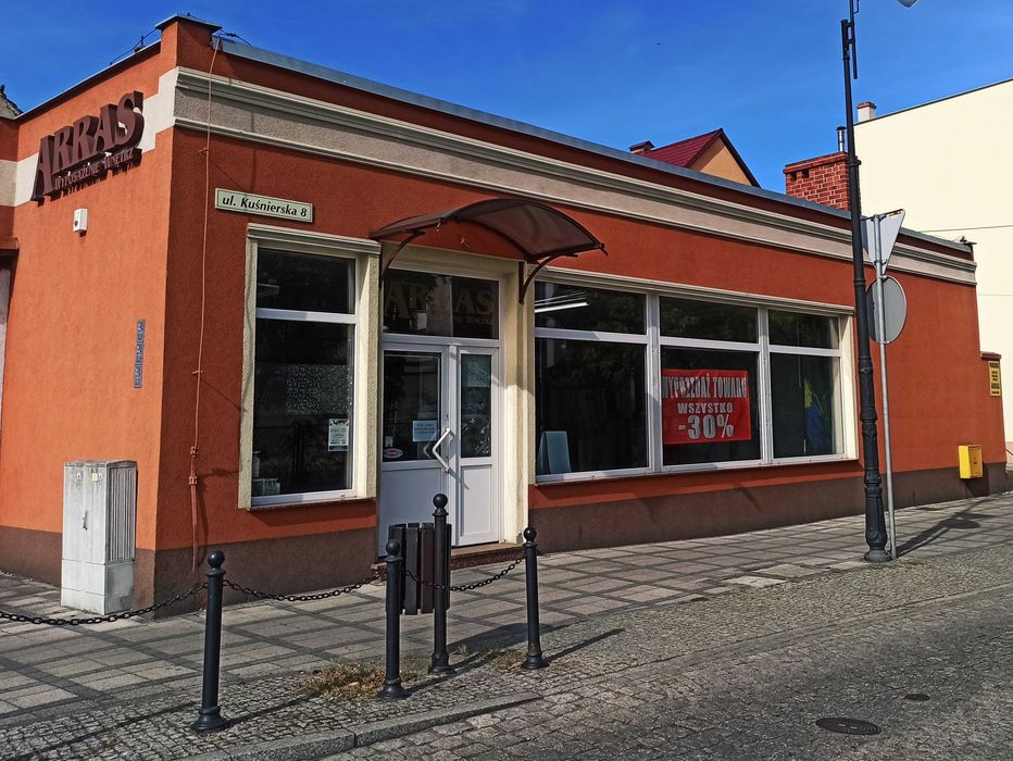 Lokal handlowo-usługowy 225 m2 + Parking