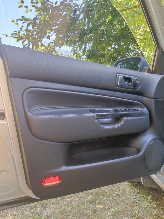 Комплект для перетяжки дверних карт Golf 4