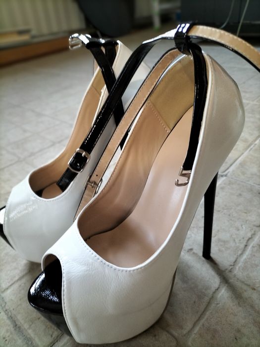 Sapatos novos a estrear