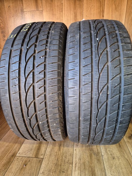 225/40/18 Powertrac para zima 7mm 2021r