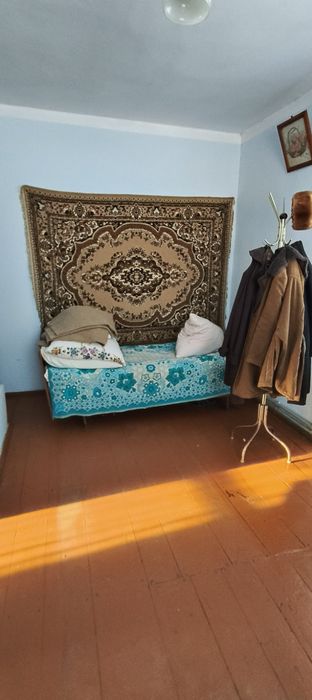 Продам житловий будинок в селі Пекалів