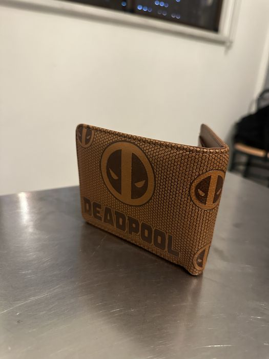 Carteira nova do deadpool