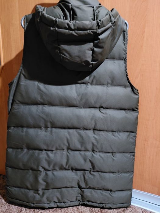 Жилетка ZARA.  Оригинал.