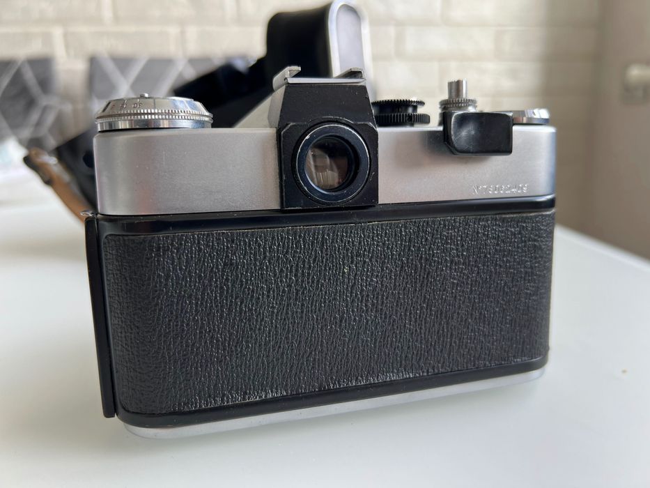 Фотоаппарат ZENIT EM (Олимпиада-80) с объективом ИНДУСТАР-61Л/3