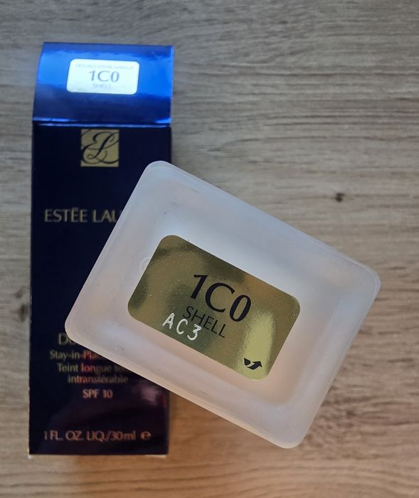 1C0 SHELL Double Wear Stara formuła