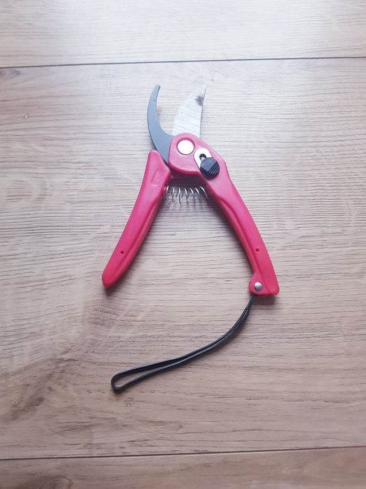 Sprzedam sekator ogrodowy