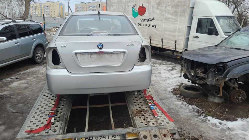 Дверка з Розборка Geely CK Джили Джилі СК разбор шрот