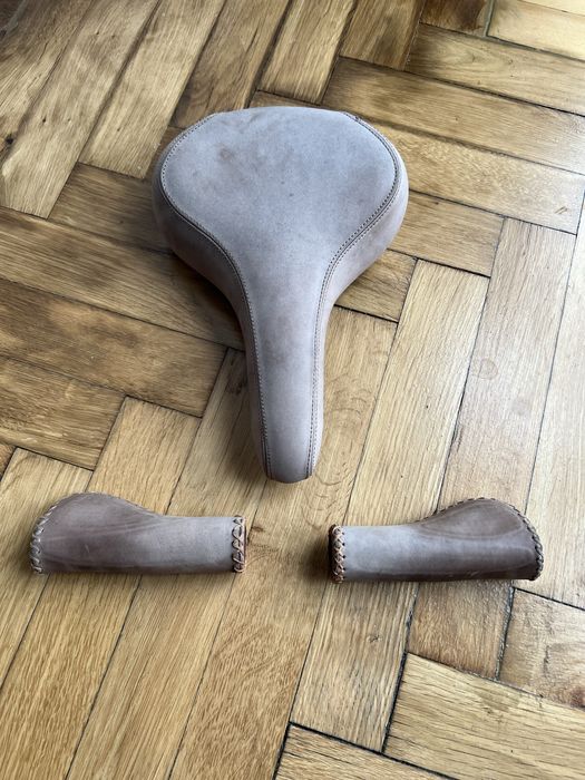 Велосипедні сидіння, сідло SQlab, selle royal, cube acid