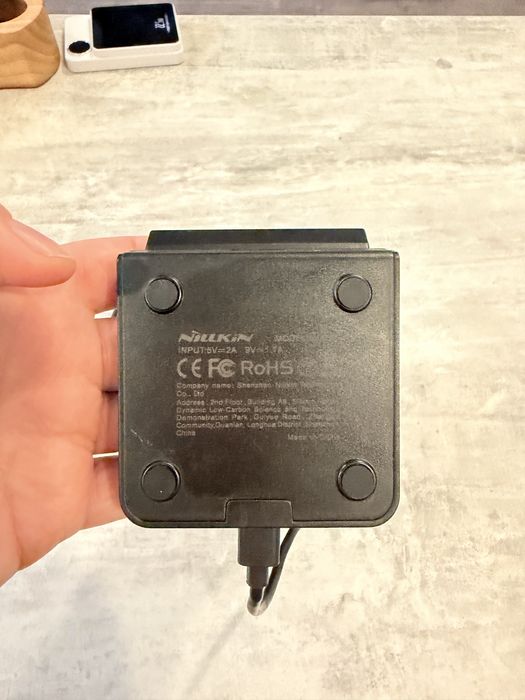 Бездротова зарядка Nillkin (Qi)